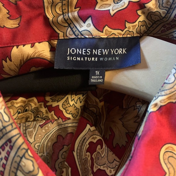 Jones New York Red and Gold Paisley Shirt - Picture 3 of 3